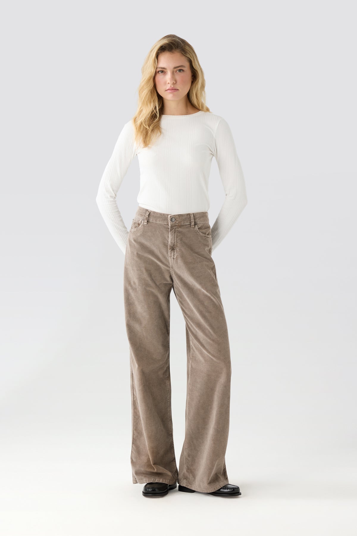 DEBBIE WOMAN PANTS HIGHT RISE - PIGMENT TAUPE
