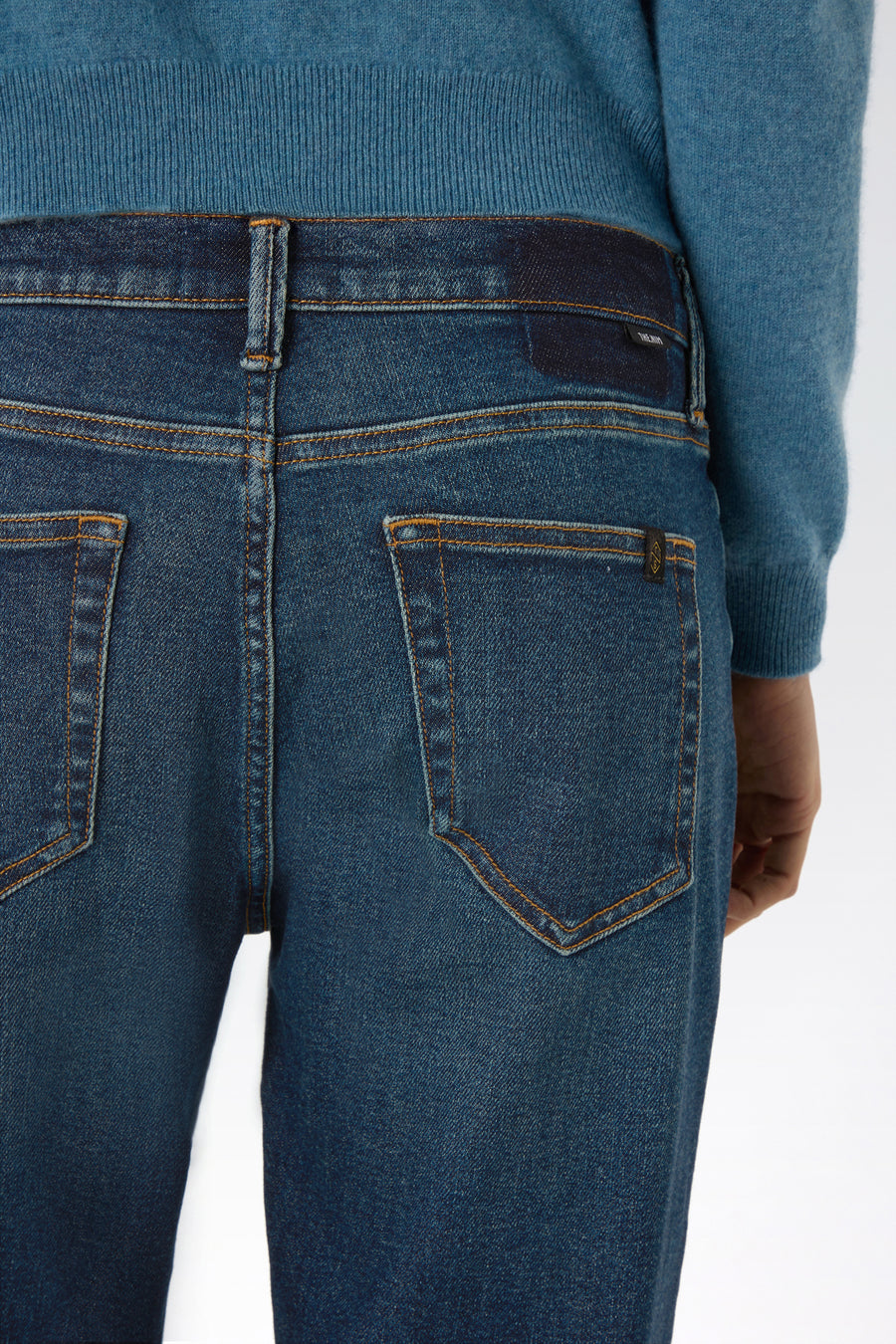 CHERYL WOMAN JEANS - SOFT DARK