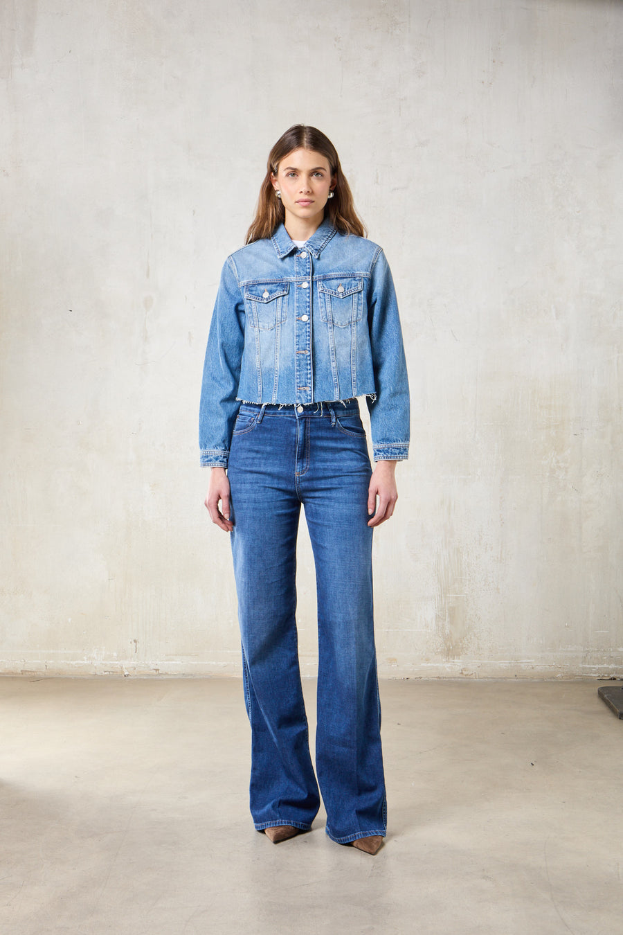 DEBBIE WOMAN JEANS - MEDIUM