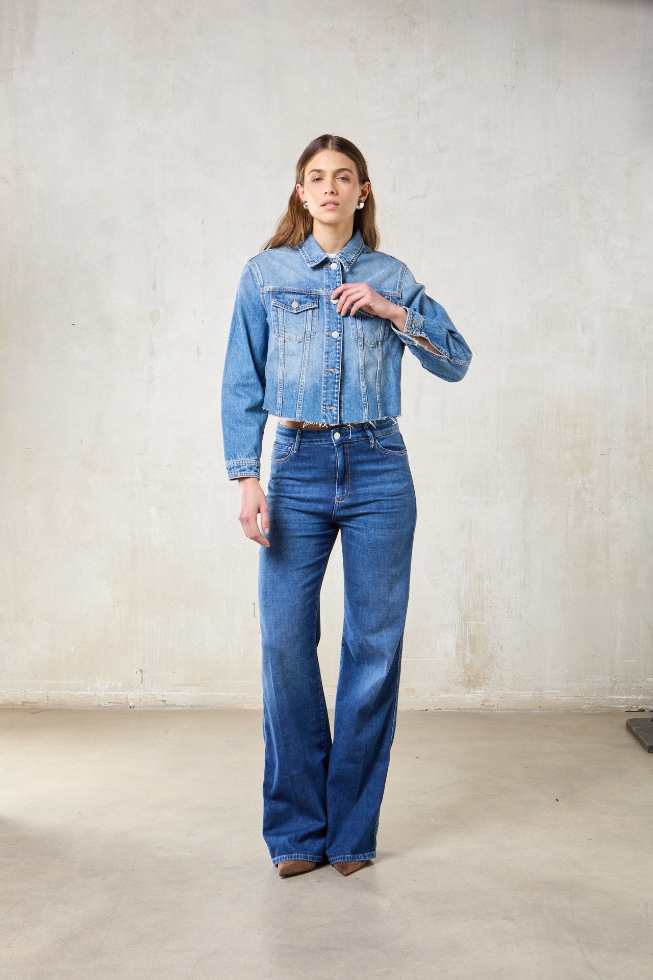 DEBBIE WOMAN JEANS - MEDIUM