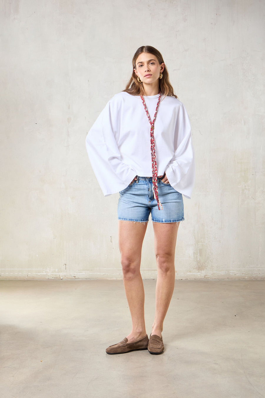 WOMAN DENIM SHORTS - LIGHT BLUE