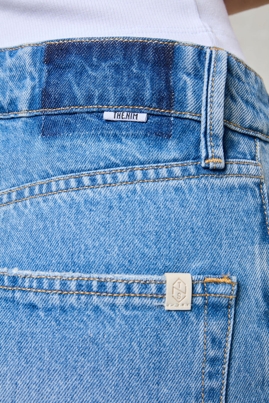COURTNEY WOMAN JEANS - LIGHT BLUE