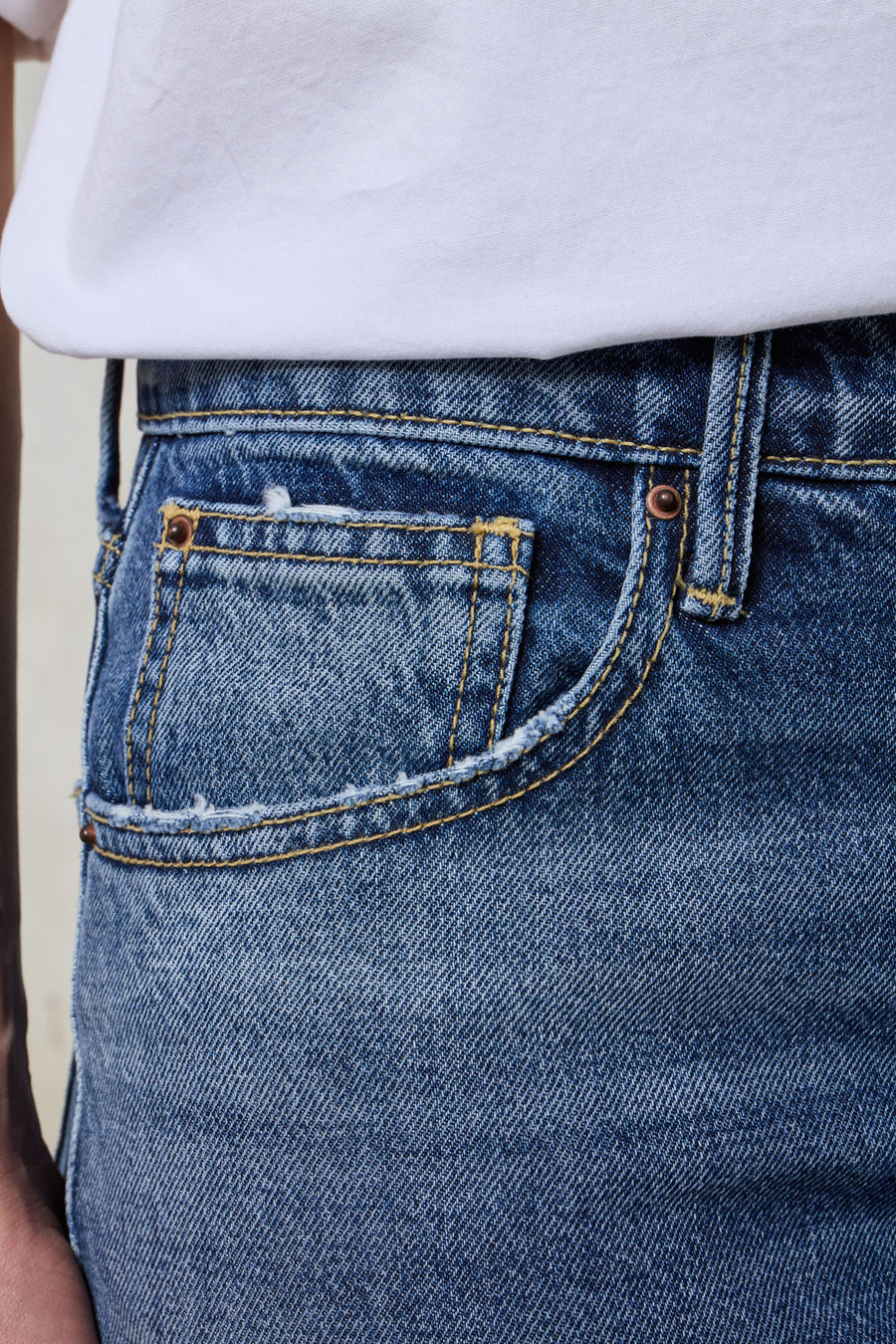JANE WOMAN JEANS - MEDIUM BLUE