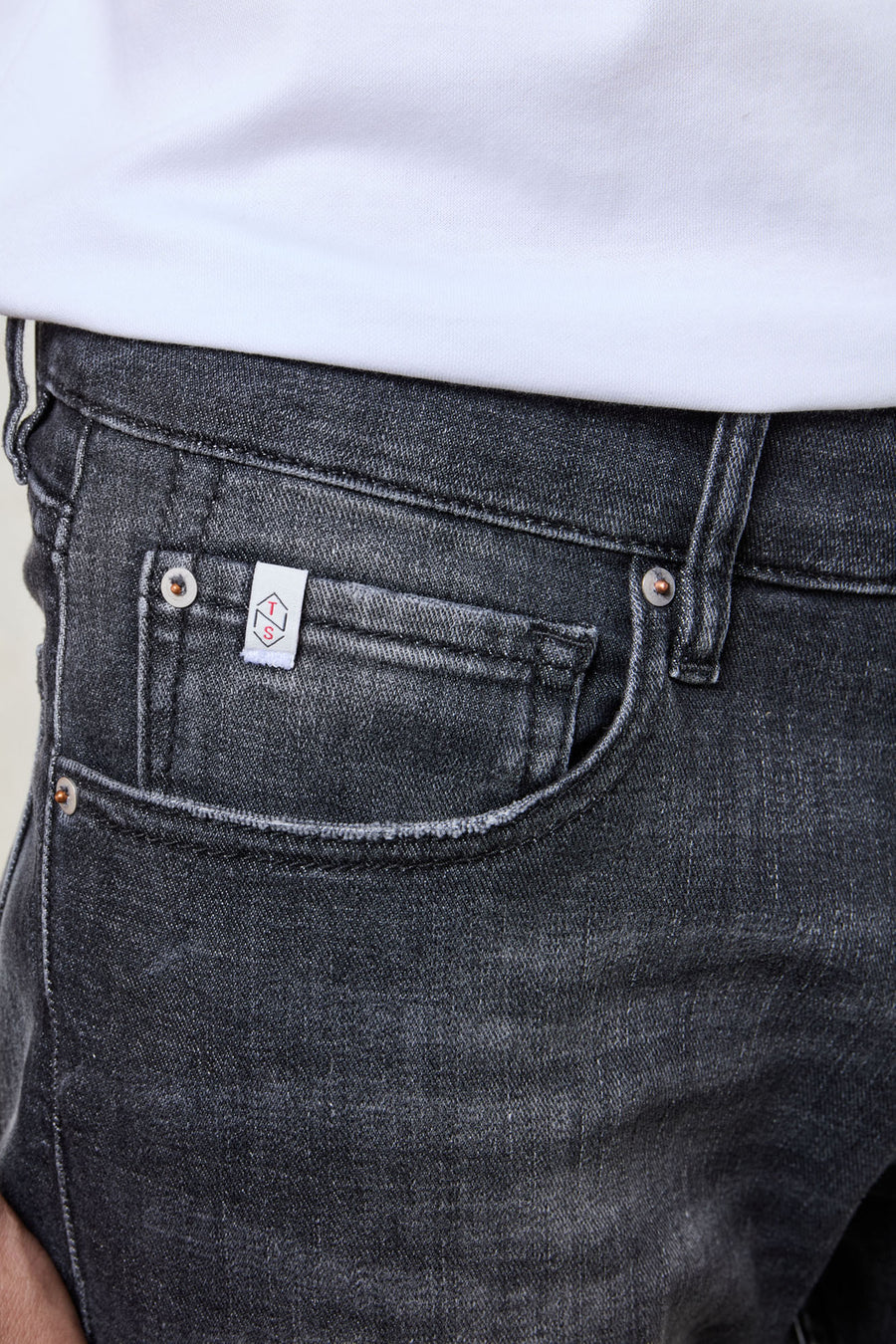 MORRISON MAN JEANS - GRAY BLACK
